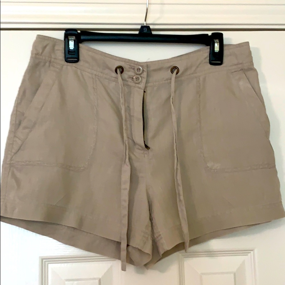 Linen shorts
